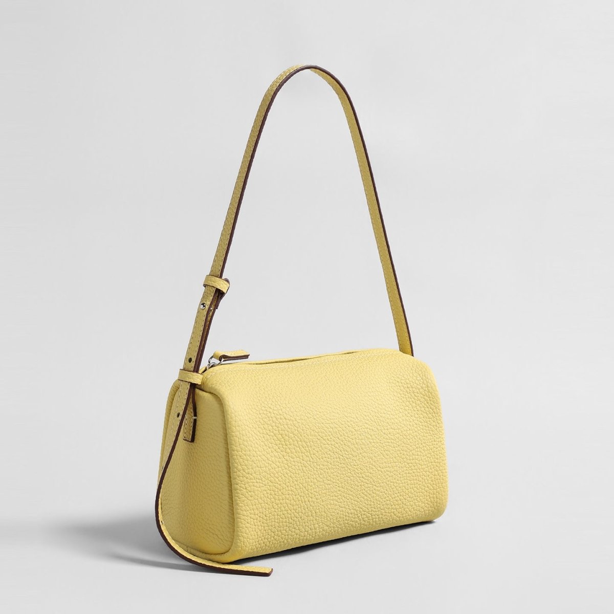 Premium Pebbled Calfskin Cylinder Bag – Trending Barrel Shoulder Crossbody Cilela
